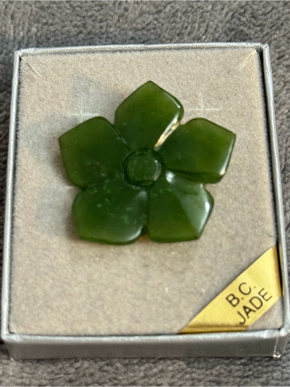 B.C. Jade Green Flower Brooch - Elegant Floral Jade Pin

#28